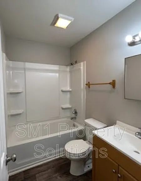 1309 Pearson St — Photo 6