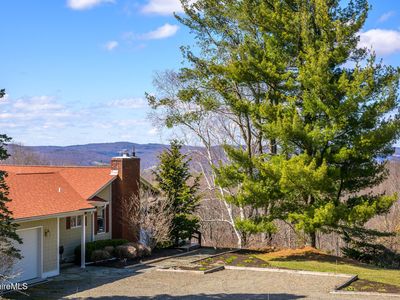 523 Breezy Hill Rd, Hillsdale, NY, 12529