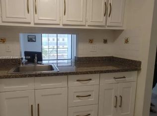 Bayswater Court Condo, North Miami Beach, FL 33160