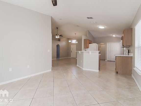 3rd image of 16926 Corner Bay Ct