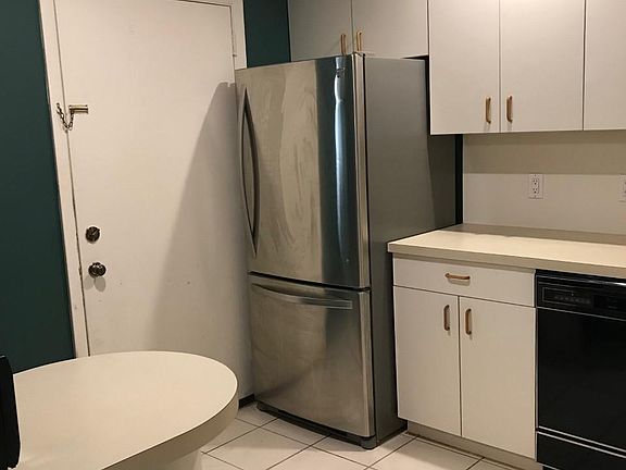 5th image of 3280 Spanish Moss Ter APT 205