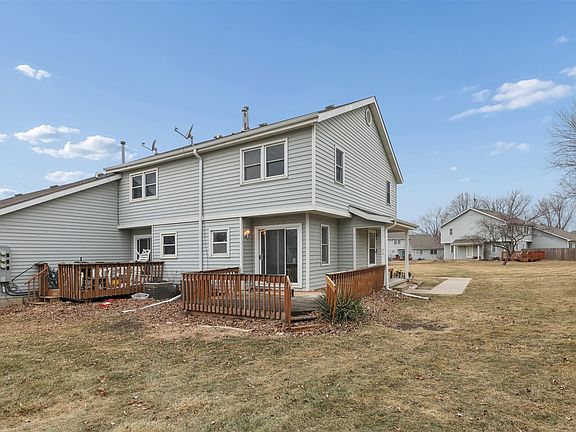 2nd image of 729 NW Greenwood St #18