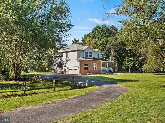 4th image of 3320 Smithville Dr