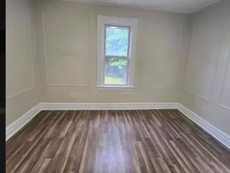 81 Montgomery Ave #2F — Photo 4