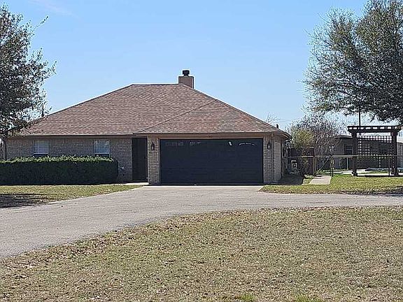 2nd image of 145 Western Ridge Rd