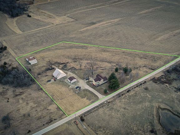 2nd image of 505 N 950th Rd