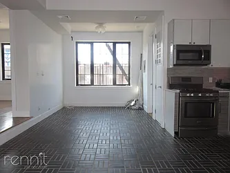 Rented by Rennit Inc.