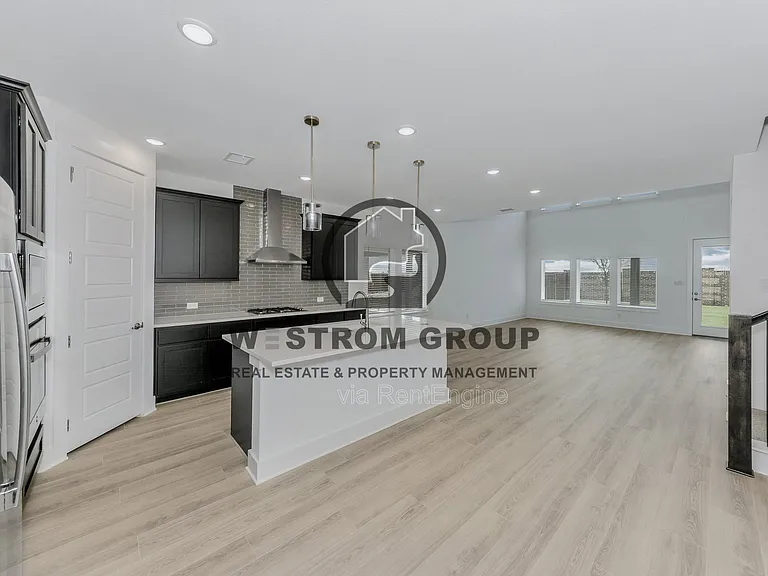 17229 Oxborough Dr — Photo 13
