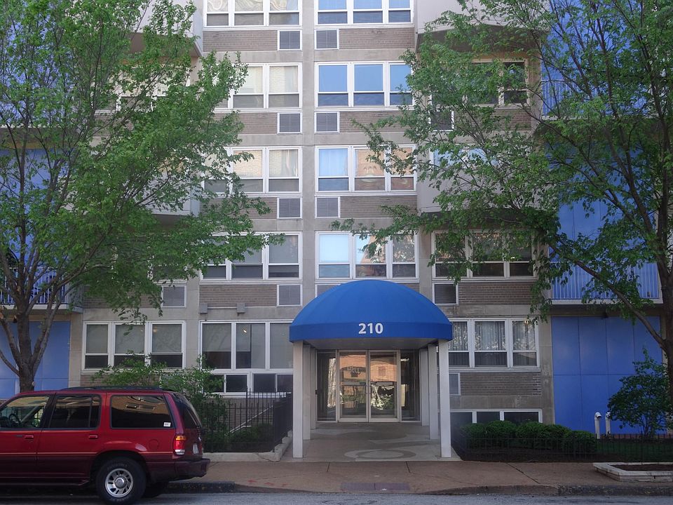 1st image of 210 N 17th St Unit 804