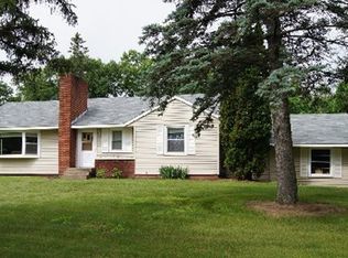 S1056 Chippewa Rd, Nelson, WI 54756