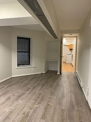 2nd image of 230 W 24th St #Ge