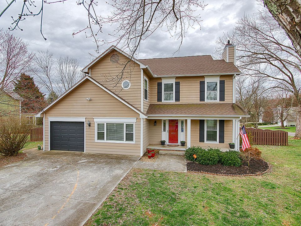 1st image of 8828 Shoreham Blvd