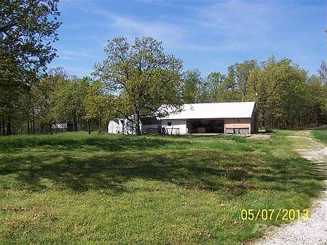 Work shop, has seperate room or office.  Wired for 220, lots of pads around building. Plenty of room for cars truck and play things.