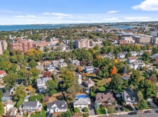 64 Presidents Ln, Quincy, MA 02169