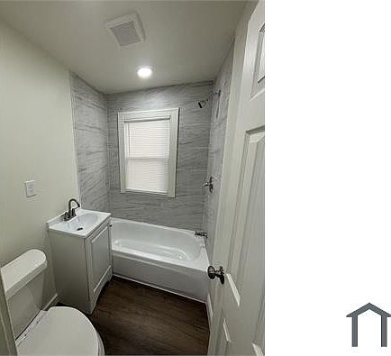 4th image of 33062 Alanson St