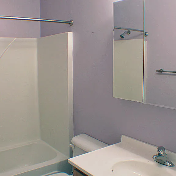727 E Henry St — Photo 11