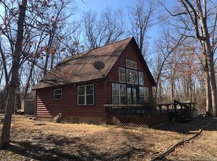 111 Crystal Lake Dr, Wright City, MO 63390