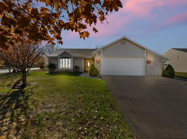 4001 Marlton Dr, Fort Wayne, IN 46818