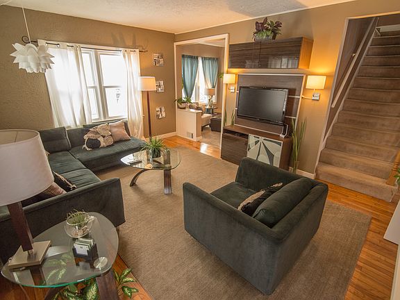 2nd image of 537 Webb Dr