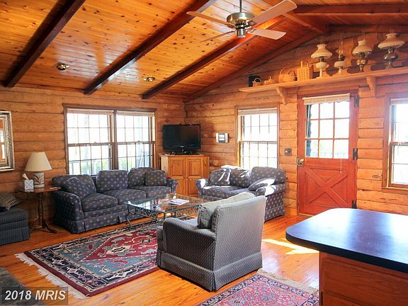 5th image of 958 Ashby Ln