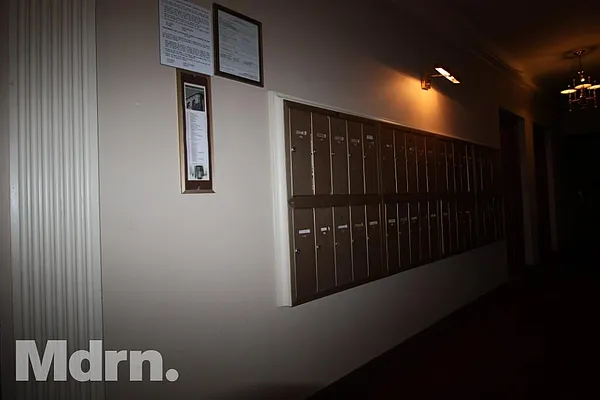 Rented by Mdrn Residential | media 26