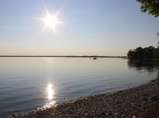 576 S Main St, Alburgh, VT 05440