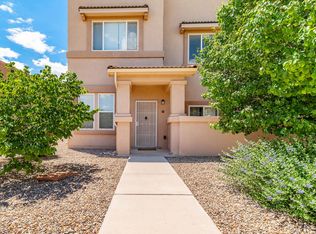 4359B San Benito St, Santa Fe, NM 87507