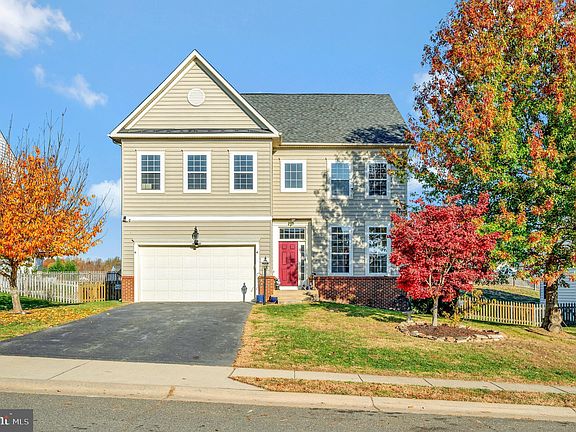 2nd image of 6 Charter Gate Dr