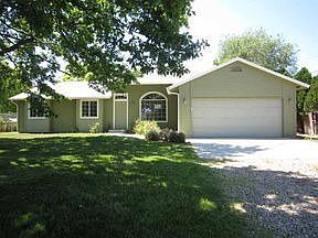 2nd image of 311 S Grays Ln