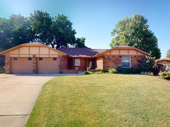 2905 Blue Sage Ct, Woodward, OK 73801