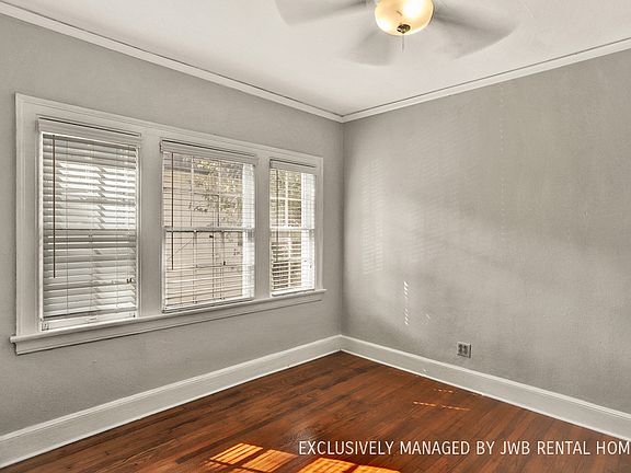 4th image of 1508 McDuff Ave S APT 8