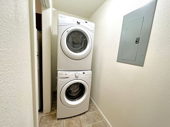 4th image of 1714 Avenue K #2A
