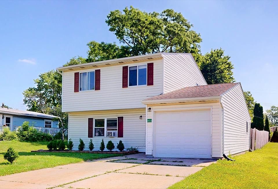 1st image of 832 Randallwood Dr