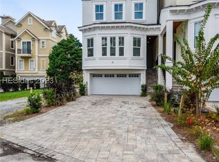 32 Bradley Cir, Hilton Head Island, SC 29928