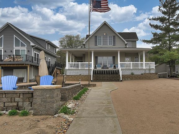 4th image of 32108 W Lake Park Dr