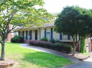 2545 Wood Valley Rd, Winston Salem, NC 27106