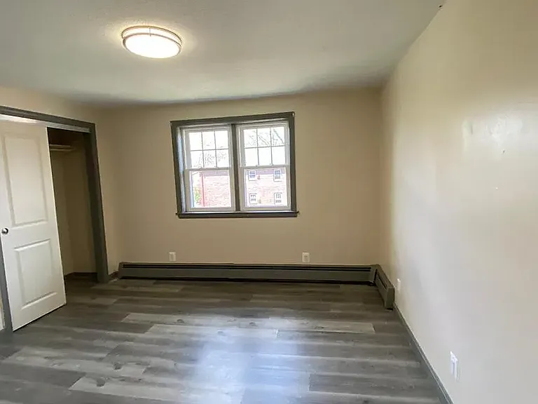 A8 Turtle Creek Ln #17 — Photo 3