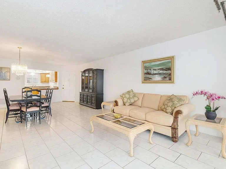 907 Marina Dr #402 — Photo 11