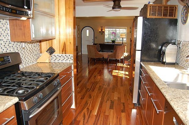 1st image of 3219 McManus Ave
