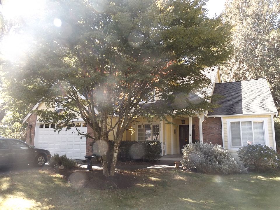 1st image of 6001 NE Bligh Ct
