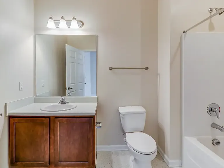 Chaney Ridge Apartments — Photo 29