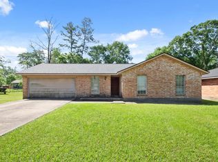 2126 Southwood Dr, New Caney, TX 77357