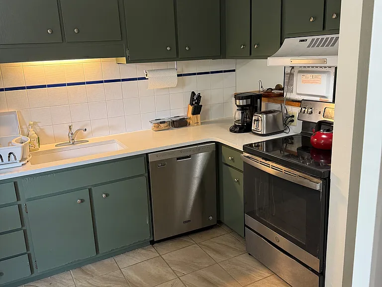 4602 Greenbriar Ct #1 — Photo 8