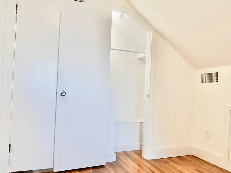 120 Farwell St #2 — Photo 25
