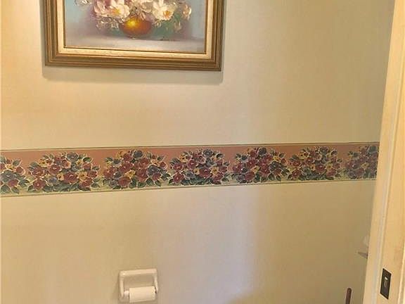 5th image of 4121 Lorene Dr Unit 107