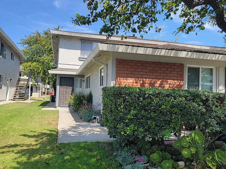 1180 Portola Rd — Photo 10