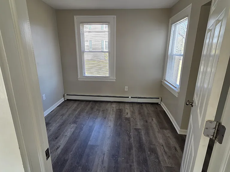 2818 Whitney Ave #1 — Photo 11