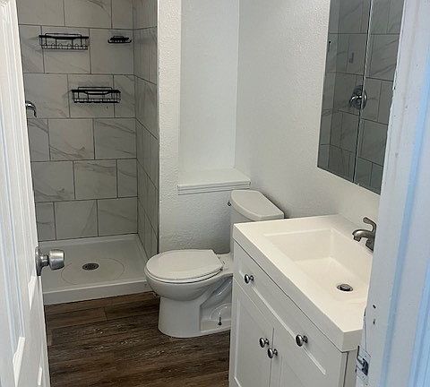 3rd image of 3308 S Canosa Ct #Na