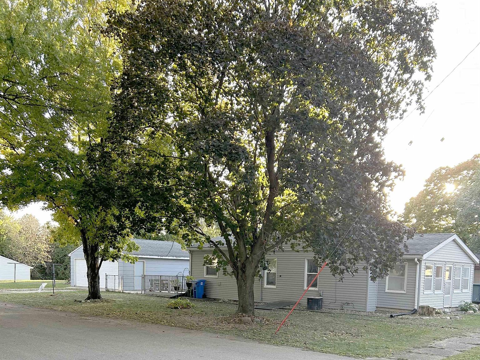 502 W South St, Shell Rock, IA 50670 Zillow