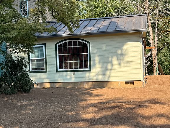 3rd image of 21953 S Redland Rd